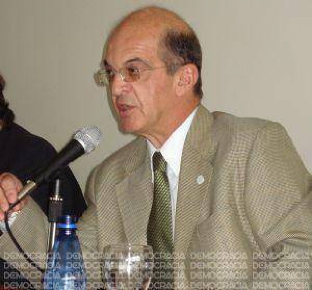 El Colegio de M�dicos reconocer� a los profesionales con 25 a�os de carrera