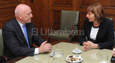 Bonfatti y Gils Carb� acordaron un trabajo conjunto para combatir la narcocriminalidad