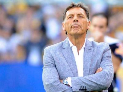 Russo dijo que Central "necesita una gran colch�n de puntos y jugadores propios"