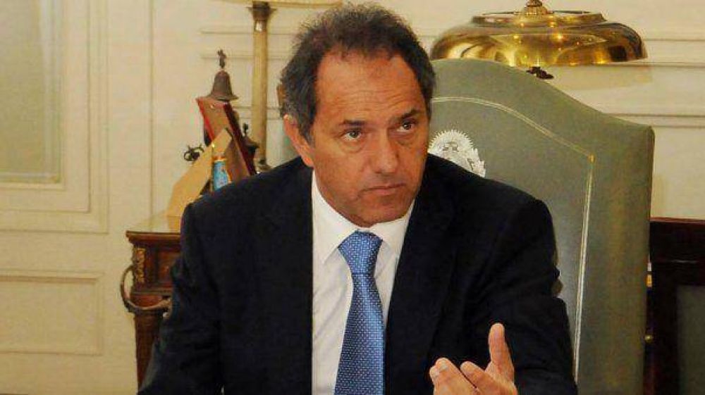 Daniel Scioli descart� cambios en su Gabinete