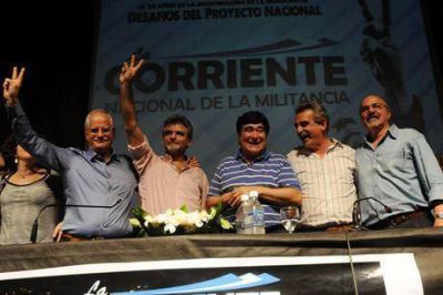 El kirchnerismo respald� la gesti�n de la Presidenta, a horas de su regreso