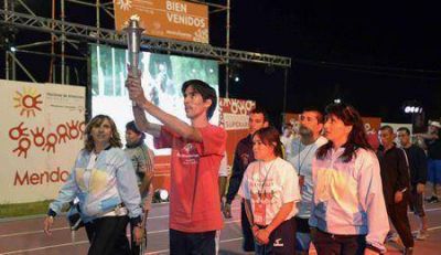 Inici� el torneo nacional de Olimp�adas Especiales 2013 de atletismo