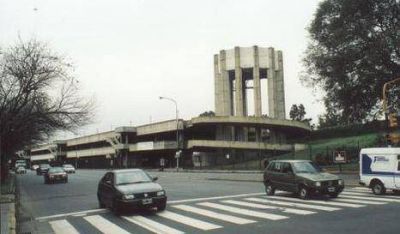 Licitan estacionamiento frente al Hip�dromo de Palermo