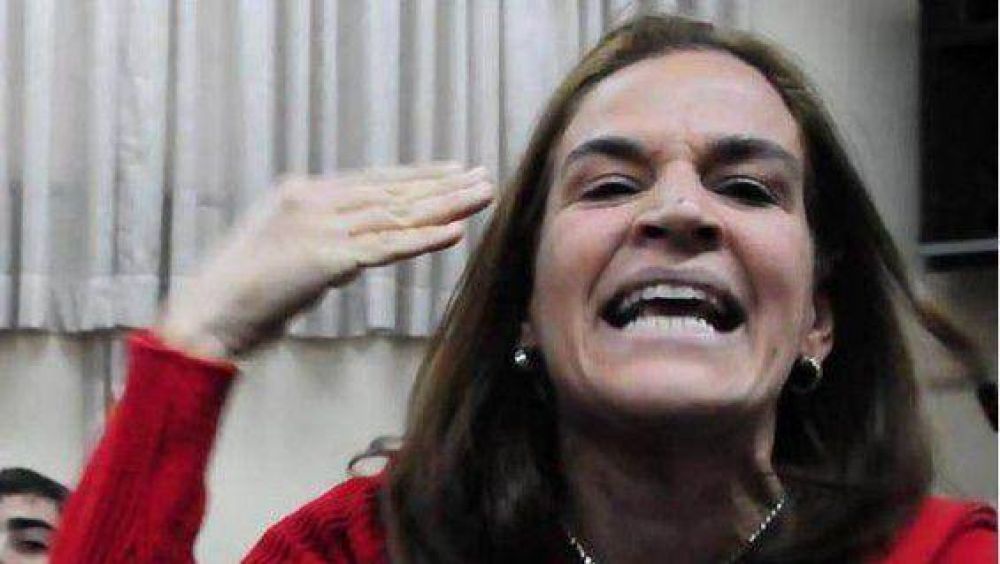 Pol�mica por la llegada de Cecilia Pando a Mendoza
