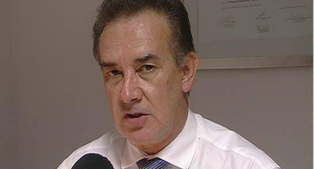 "Hay gente que insiste en limitar el accionar de la polic�a"