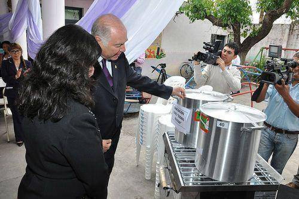 Jenefes: los reclamos de los gremios docentes �fueron mesurados� en 2013