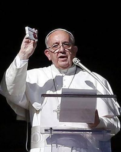 El Papa reparti� Misericordina, un "remedio bueno para el coraz�n"