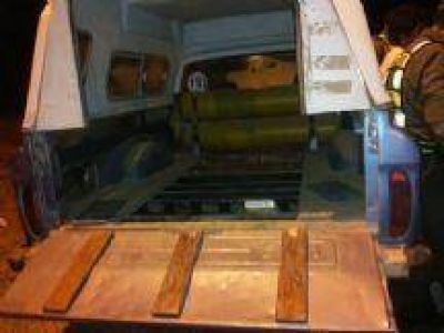 Detienen a un hombre que trasladaba m�s de 127 kilos de coca�na ocultos en una camioneta en Salta
