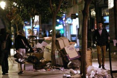 Madrid: los recolectores de basura levantaron la huelga, tras el acuerdo entre sindicatos y concesionarias