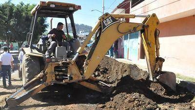 El Gobierno relegar� obra p�blica para pagar el bono a los estatales