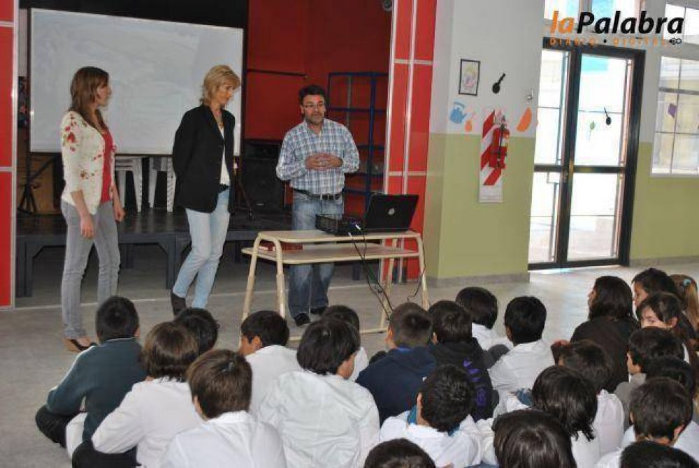 La AIC lleva adelante �Conociendo Nuestra Cuenca� en escuelas de Patagones