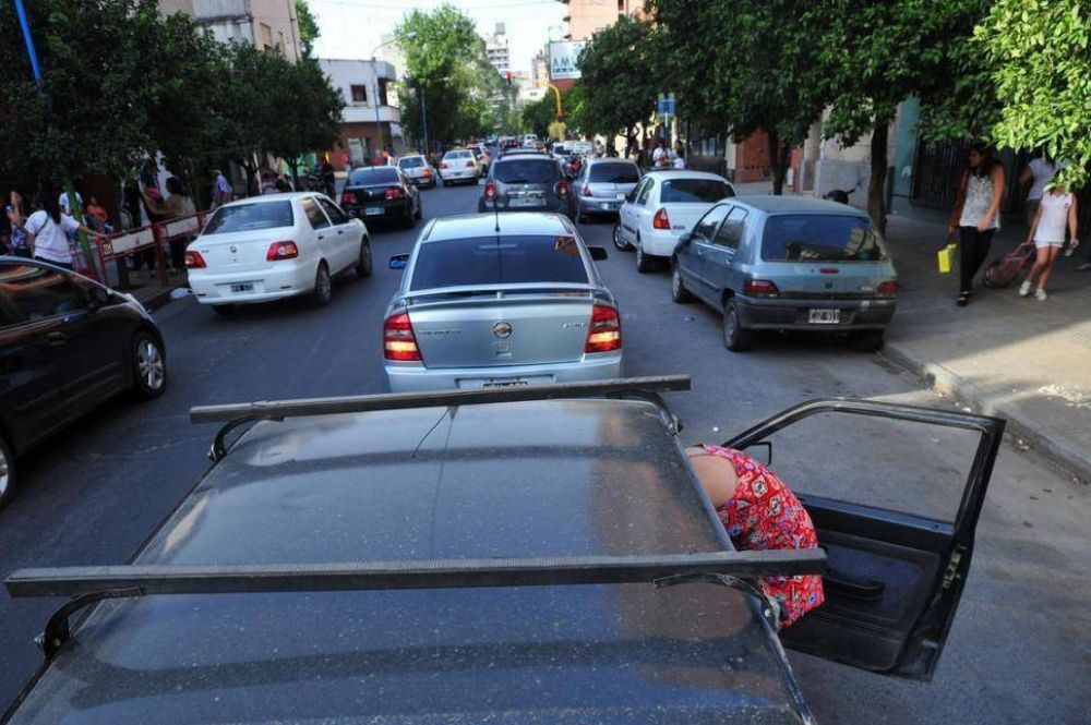 "La gente le esquiva a la cochera para ahorrarse $ 10"