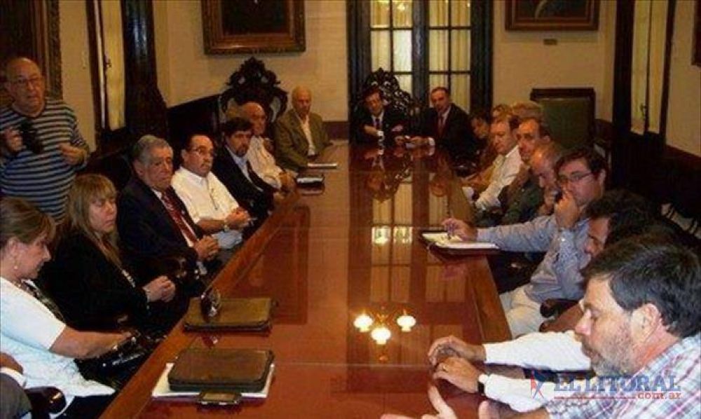 Empresarios, comerciantes e industriales comenzar�n a analizar suba de impuestos