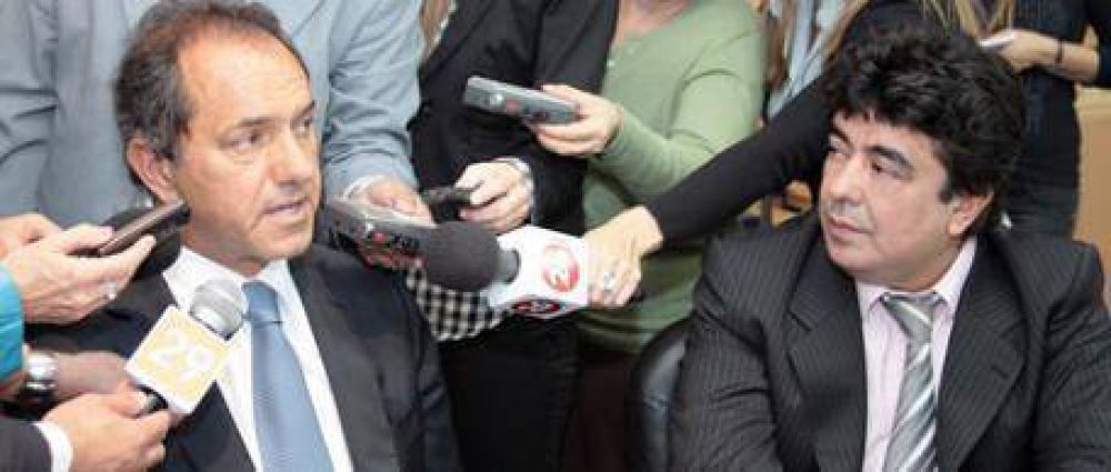 Scioli recibe a obispos y a la dirigencia del peronismo