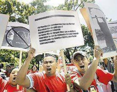 Marchas a favor y en contra de Ch�vez por su cr�tica a la prensa