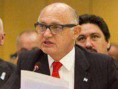 �El empleo debe estar en el coraz�n de las pol�ticas p�blicas�