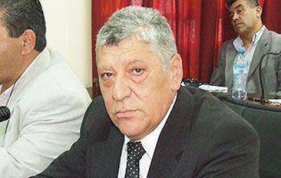Montero arremeti� contra Insaurralde por la foto con Massa