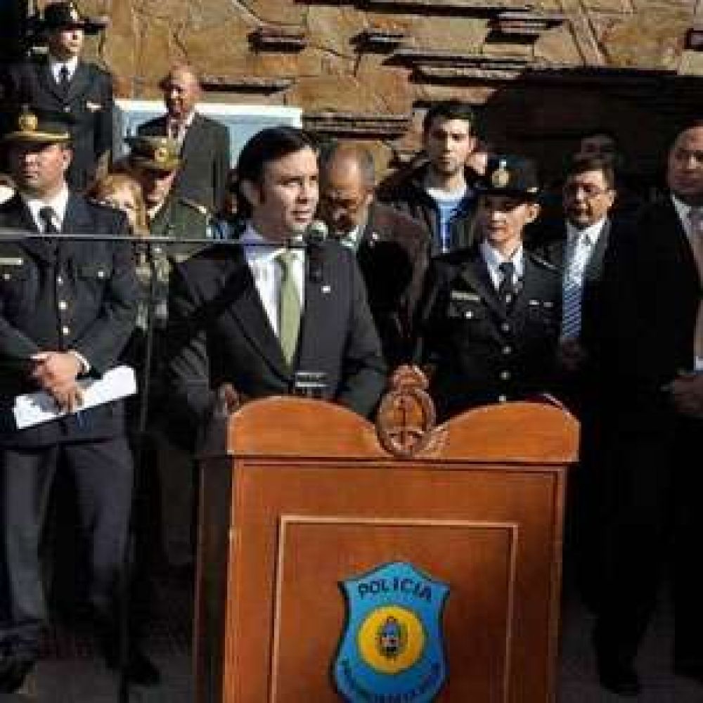 El ministro Alvarez visit el Centro de Seguridad Ciudadana