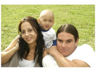 Les quitaron la tenencia de su hijo del coraz�n y ahora pelean para que se lo devuelvan