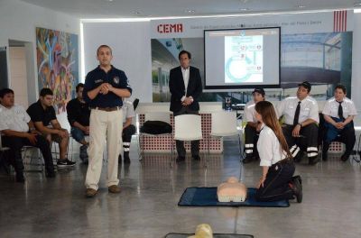 Agentes de Tr�nsito se capacitaron en primeros auxilios