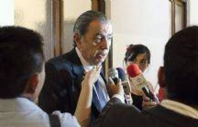 Rodolfo Urtubey sobre el narcotr�fico: "Es fundamental la presencia del Estado, el desarrollo, la inclusi�n y la integraci�n"