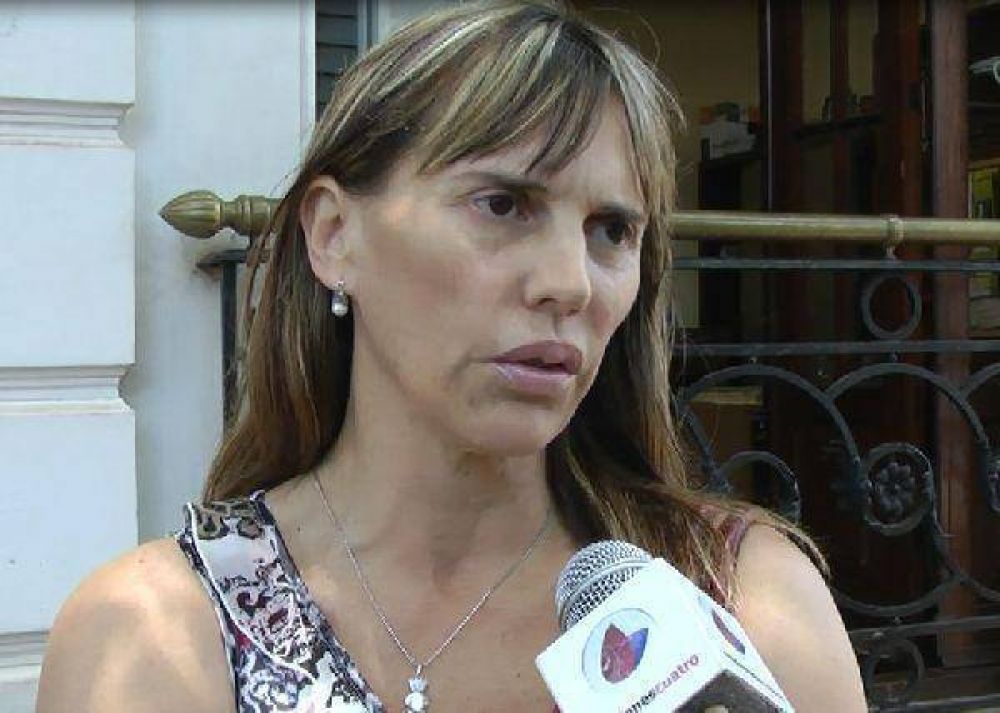 Esper� 12 a�os para conseguir fallo contra su esposo golpeador