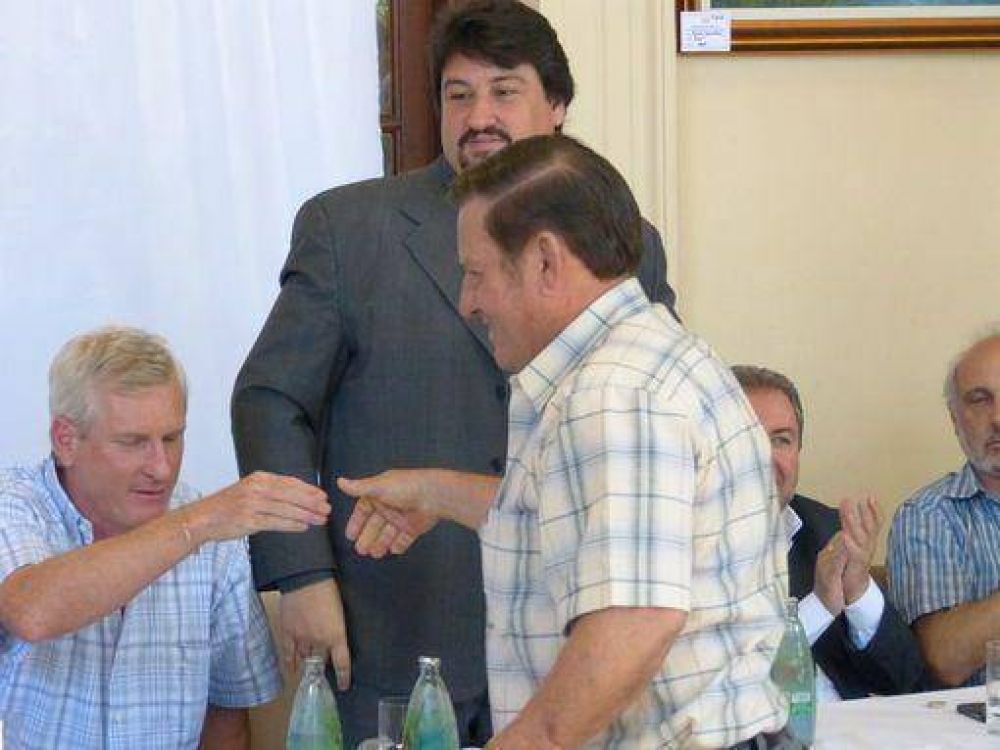 Cooperativas recibieron cr�ditos para garantizar precio a productores