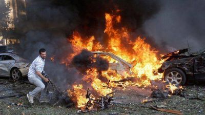 Doble atentado en la embajada de Ir�n en L�bano deja m�s de 20 muertos