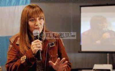Myriam Ju�rez dijo que respetar� el compromiso con el Frente C�vico