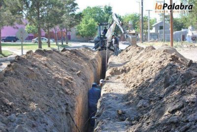 La obra de cloacas para Villa del Carmen y barrio Ceferino finalizar�a en diciembre