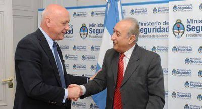 Santa Fe adhiri� al Programa Federal para la Seguridad