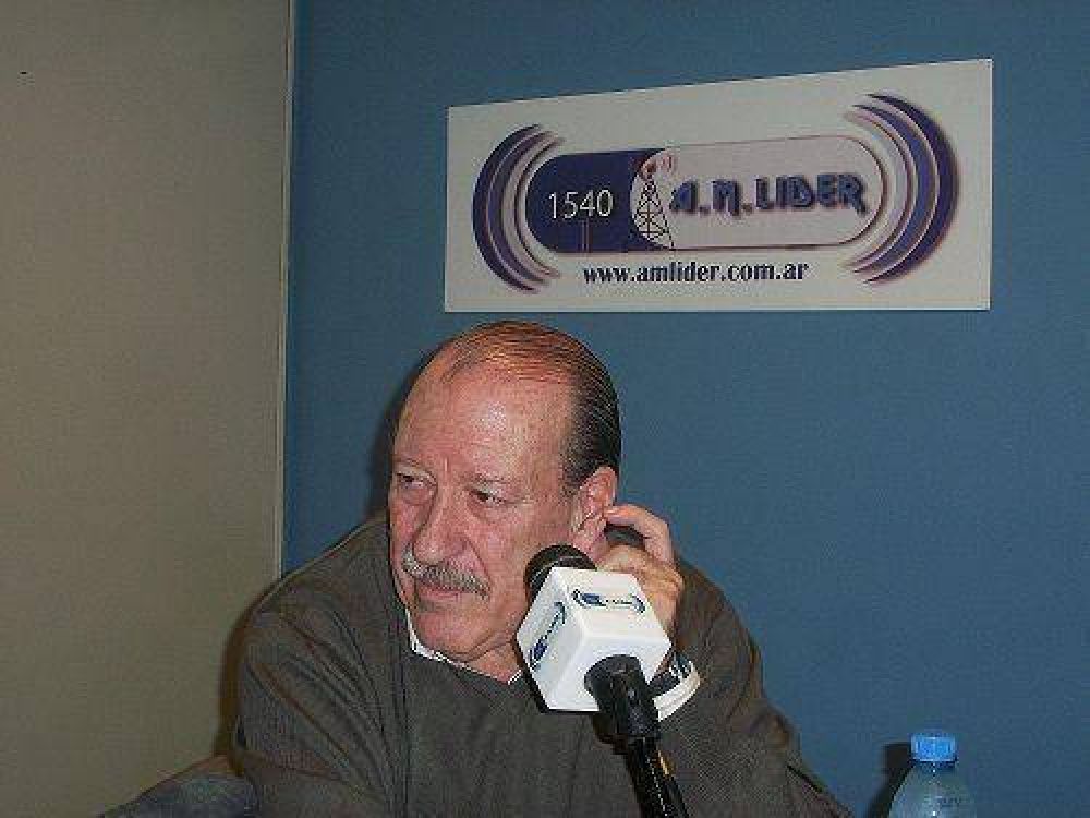 Osvaldo Amieiro: �Hay una notoria ausencia del municipio en la calle�