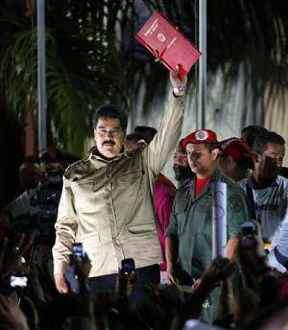 Maduro asumi� los superpoderes con amenazas a la oposici�n