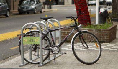 Ciudad: se triplicaron los bicicleteros