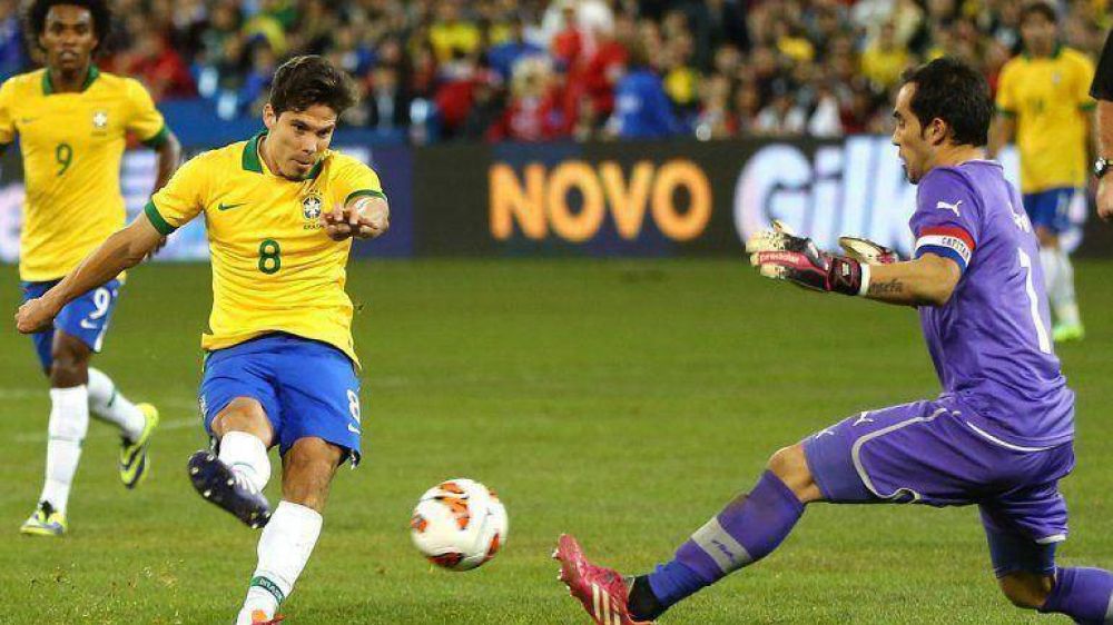 Brasil derrot� a Chile en el �ltimo partido de ambos en este 2013