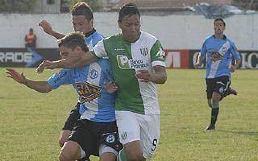 El Taladro gole� y volvi� a la cima del campeonato
