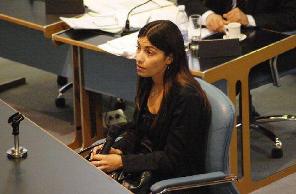 Jury por Sof�a Viale: los fiscales dijeron que Salinas se desentendi� totalmente del caso