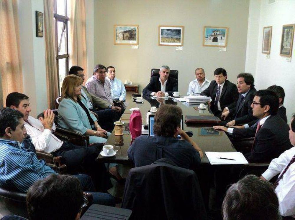 Los Colegios de Abogados presentar�n propuestas al Senado por la Reforma del C�digo Civil