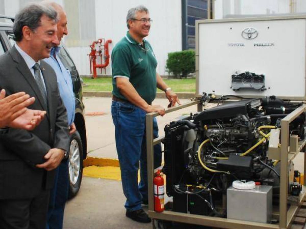 Toyota dio beneficios a casi un centenar de escuelas de la regi�n