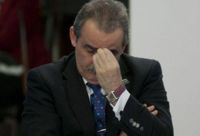 El impacto de la renuncia del funcionario K en frases