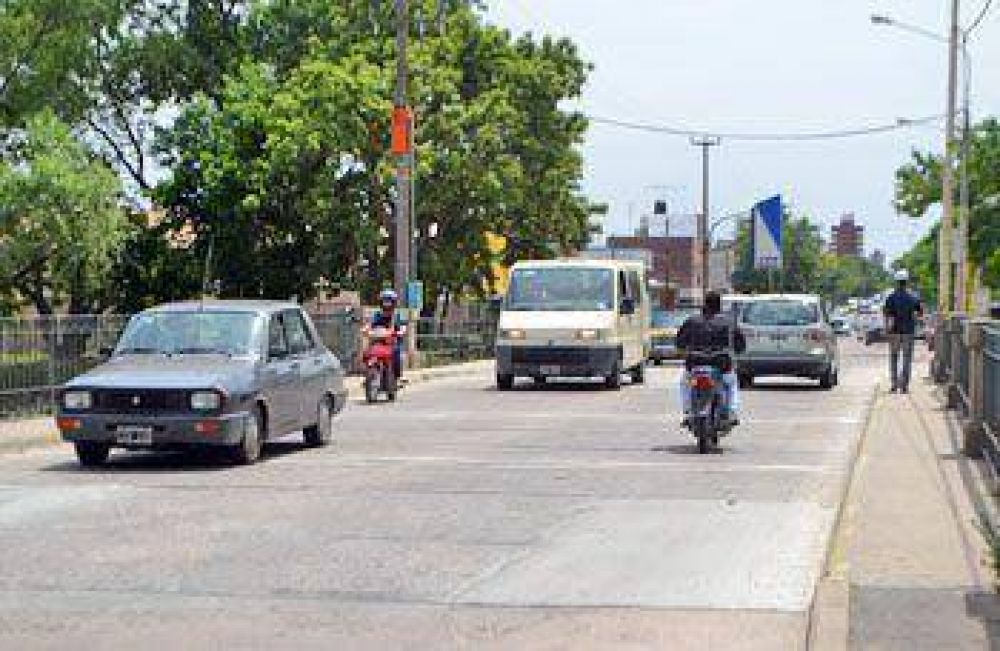 Est� habilitado el puente que vincula las avenidas Col�n e Illia