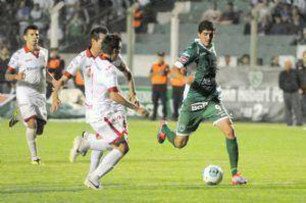 Sarmiento derrot� a Hurac�n