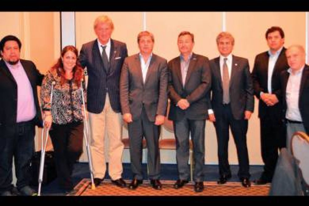 Turismo apoya el relanzamiento de la Tarjeta YPF Serviclub en Chubut