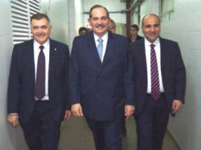 En las playas mexicanas Alperovich eligi� la dupla Manzur-Jaldo para 2015