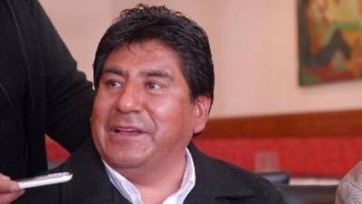 Piden que se suspenda el env�o de regal�as al intendente Fabi�n