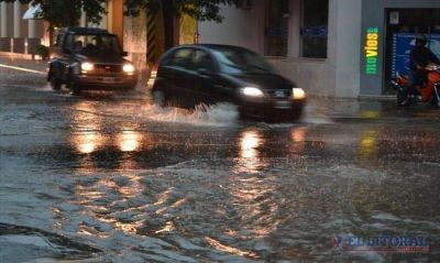 Barrios perif�ricos con calles anegadas luego de 13 horas de intensas lluvias