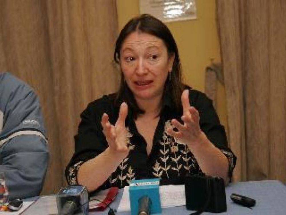 Se requerir�a una reforma en el C�digo Civil para considerar el margen en las costas lacustres
