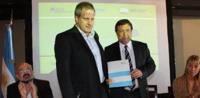 Se debati� en Bariloche la prevenci�n de adicciones en escuelas
