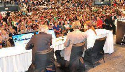 No contributivas: Entregaron 3000 nuevos pensiones