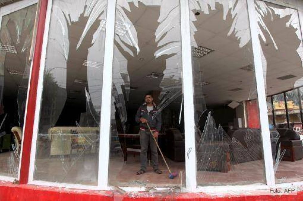 La ola de atentados dej� 45 muertos y un centenar de heridos en Irak